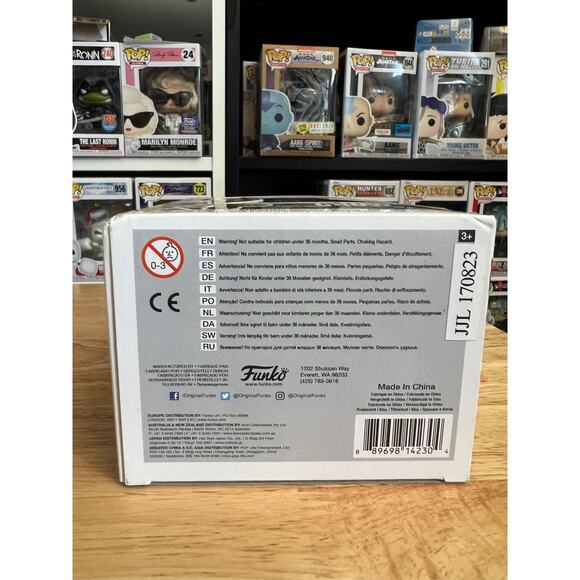 VAULTED Crow T. Robot Funko Pop #488 Mystery Science Theater 3000 MST3K TV Show - Picture 6 of 6